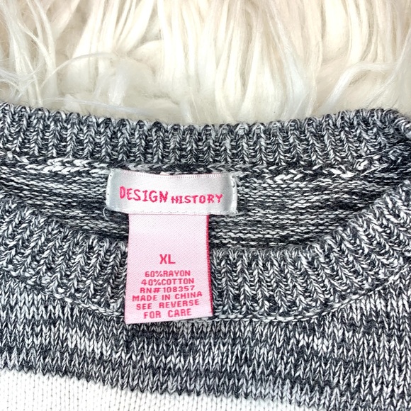 Design History Girls Sweater - Picture 3 of 3